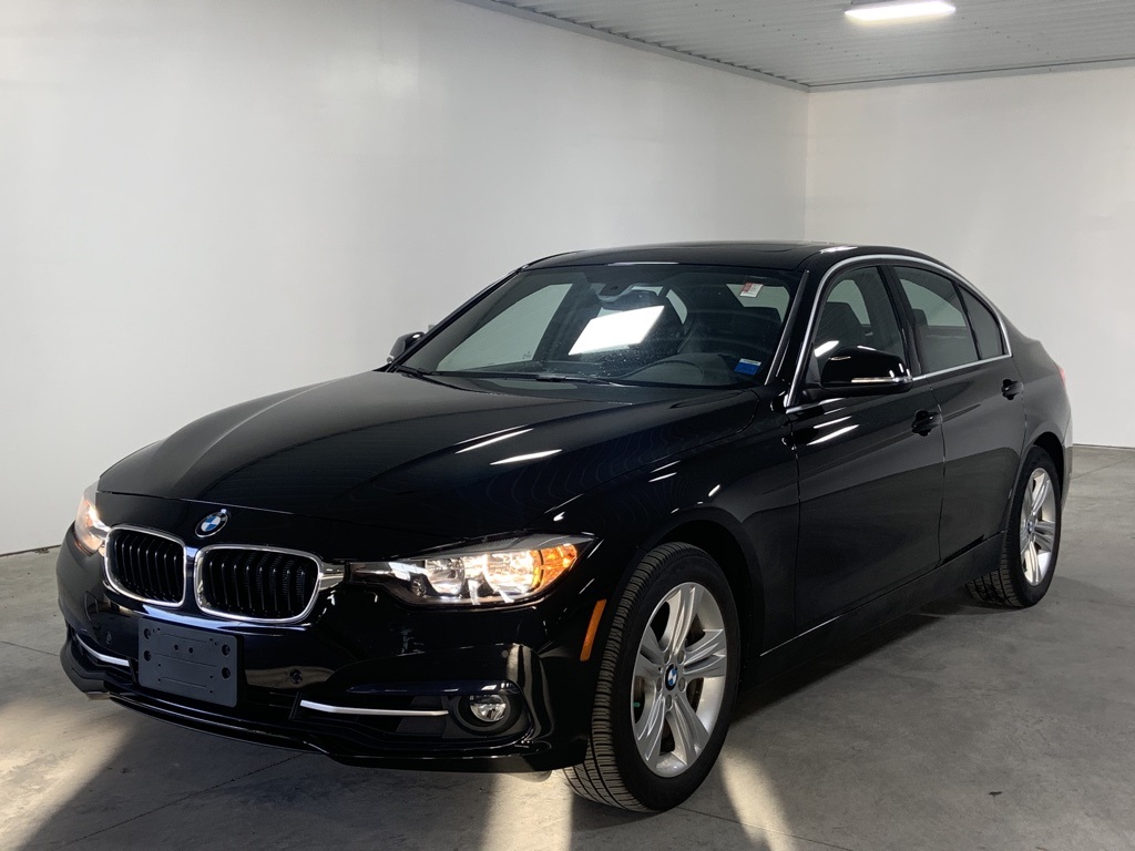 PreOwned 2017 BMW 3 Series 330i xDrive With Navigation & AWD